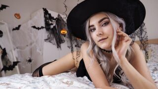 Cute witch receives facial and eats cum after sex – Eva Elfie